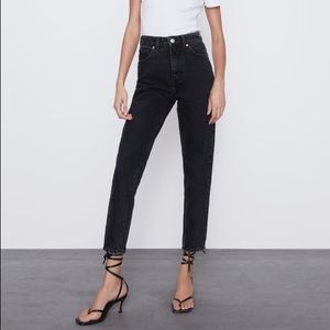 Zara Mom Fit Jeans